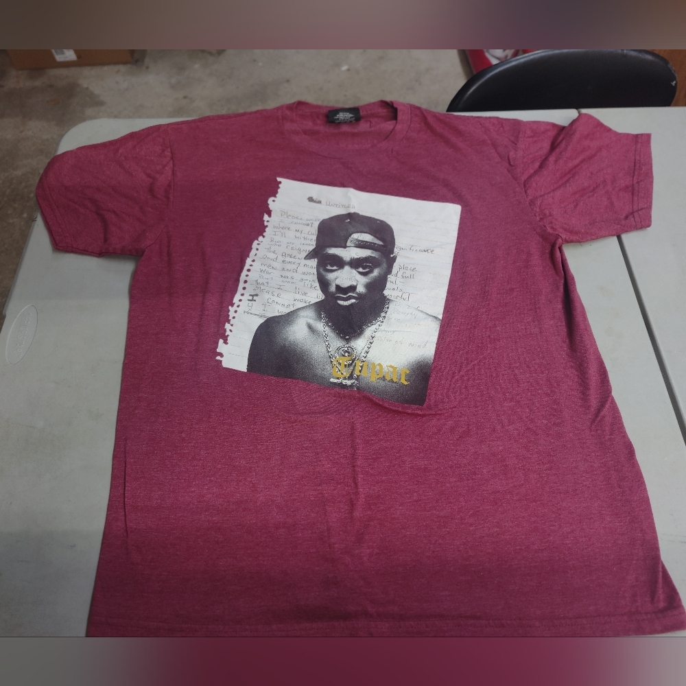 Cross Colours - Tupac Shakur T-shirt - Red - Men's Large